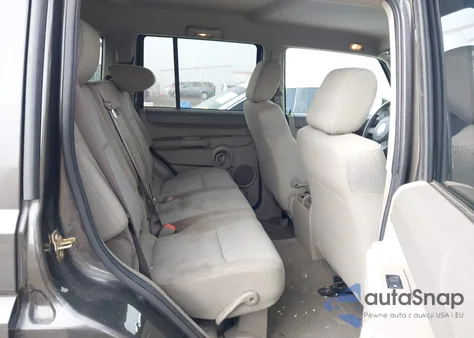 2006 Jeep Commander z USA, uszkodzony, nr VIN 1J8HG48K86C282979